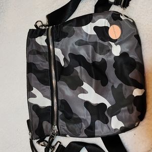 Shorty love canvas tote